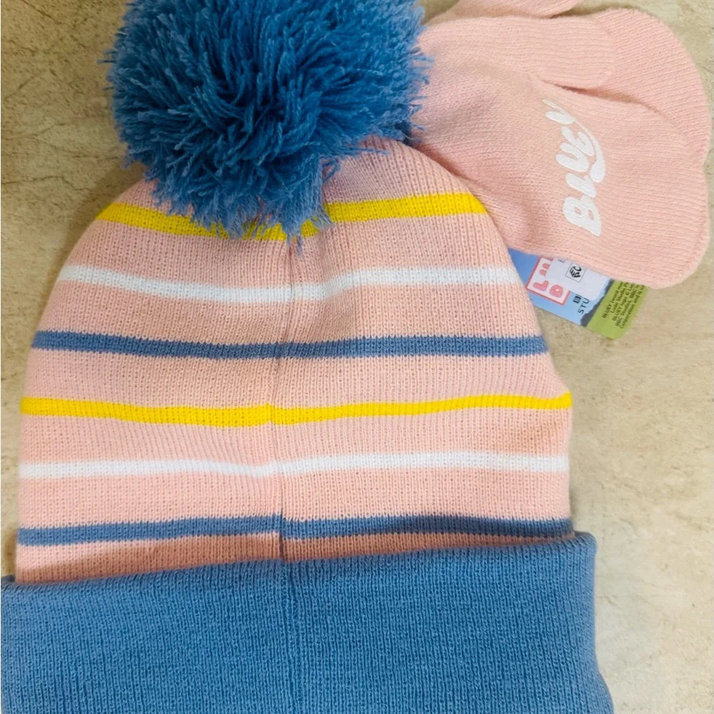 Bluey Toddler Girls' Beanie and Mitten, 2-Piece Set
